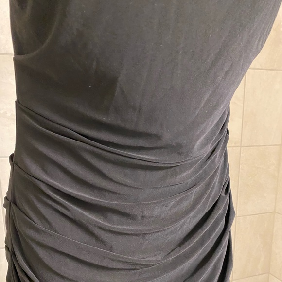 NWT Laundry by Shelli Segal Los Angeles, cross-back little black dress, size 8 - Picture 8 of 9